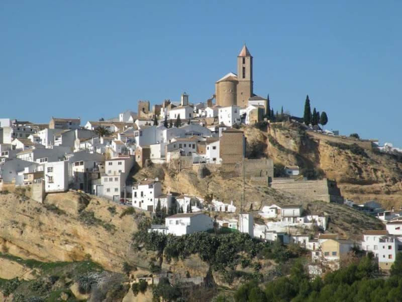 Vila Cortijo De La Cruz Iznájar Exteriér fotografie